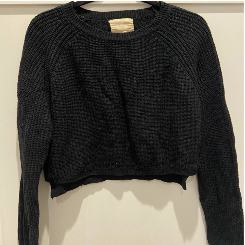 CROPPED SWEATER 🤍